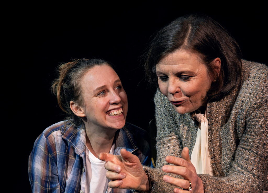 Ester Claesson och Gunilla Orvelius i Vi gjorde vårt bästa