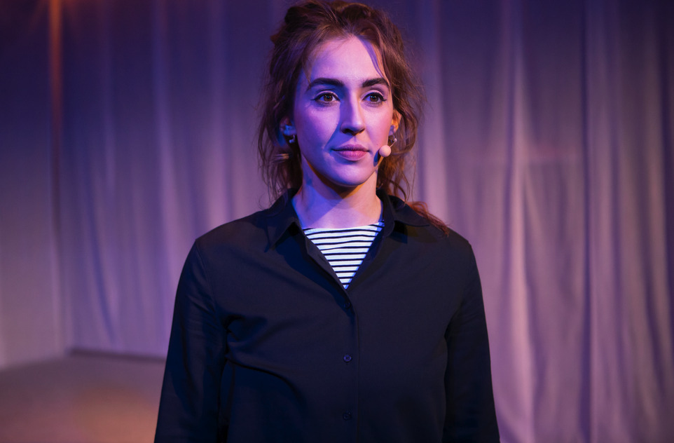 Reading på Playhouse: Ruckus av Jenna Fincken, som syns på bilden